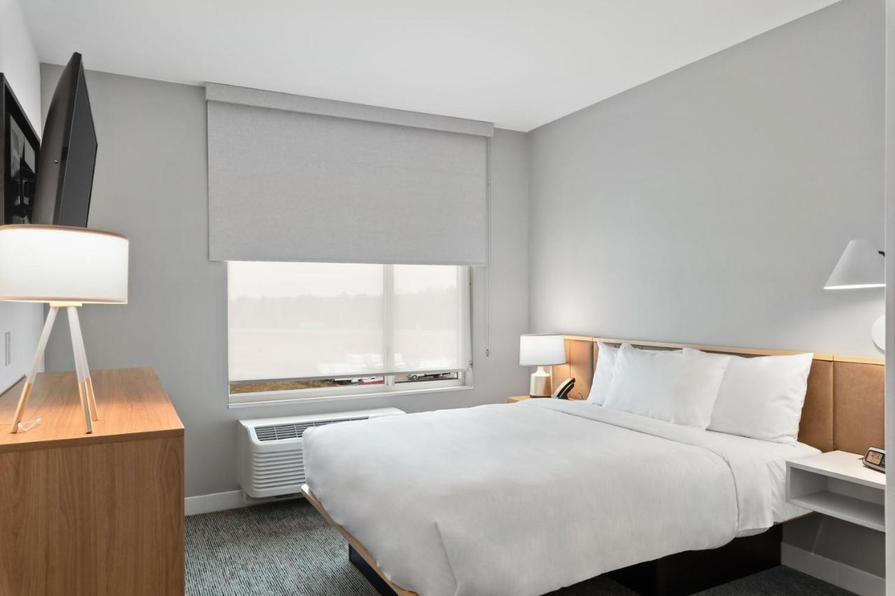 Towneplace Suites By Marriott White Hall Buitenkant foto