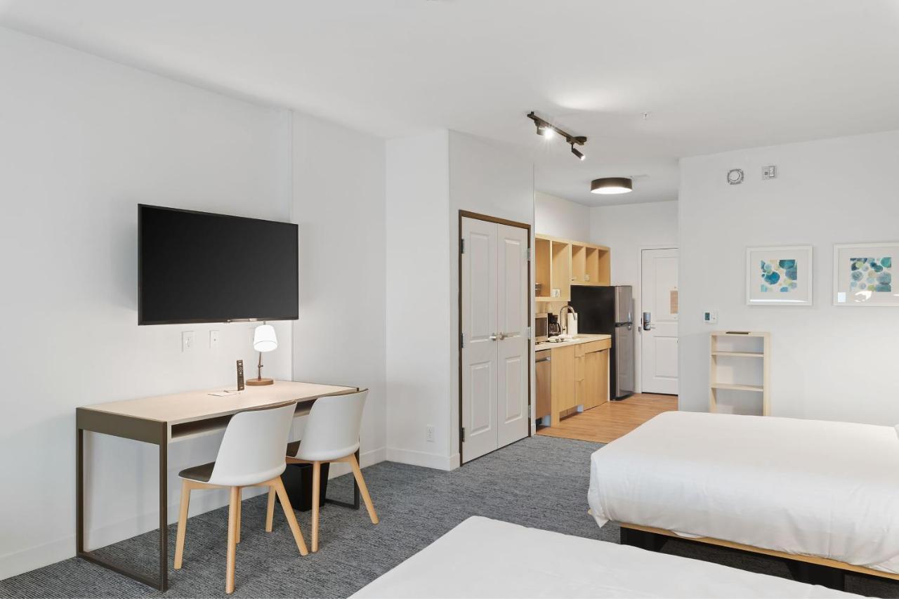 Towneplace Suites By Marriott White Hall Buitenkant foto
