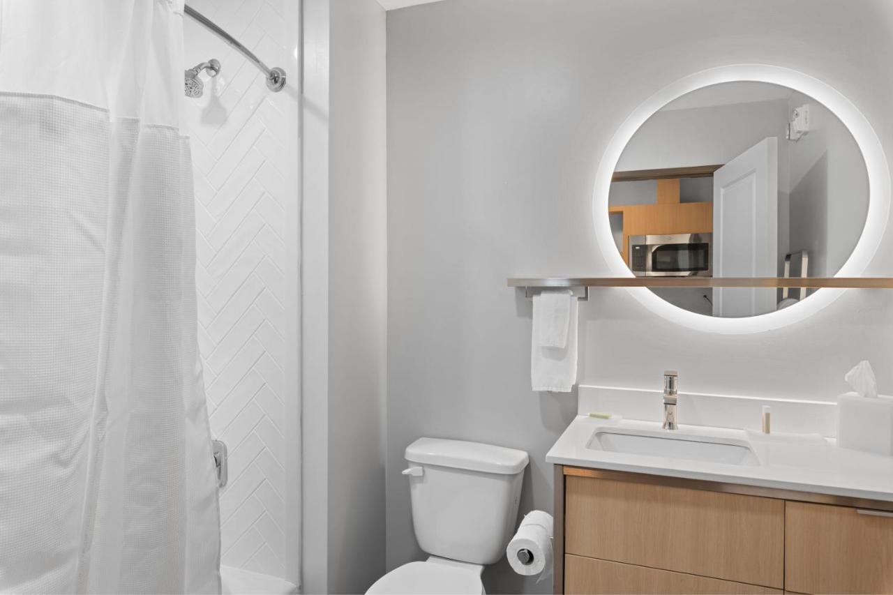 Towneplace Suites By Marriott White Hall Buitenkant foto
