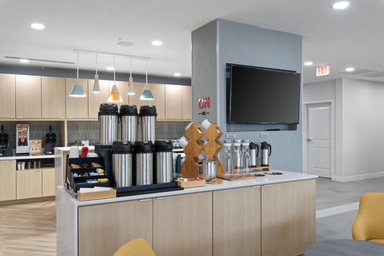Towneplace Suites By Marriott White Hall Buitenkant foto